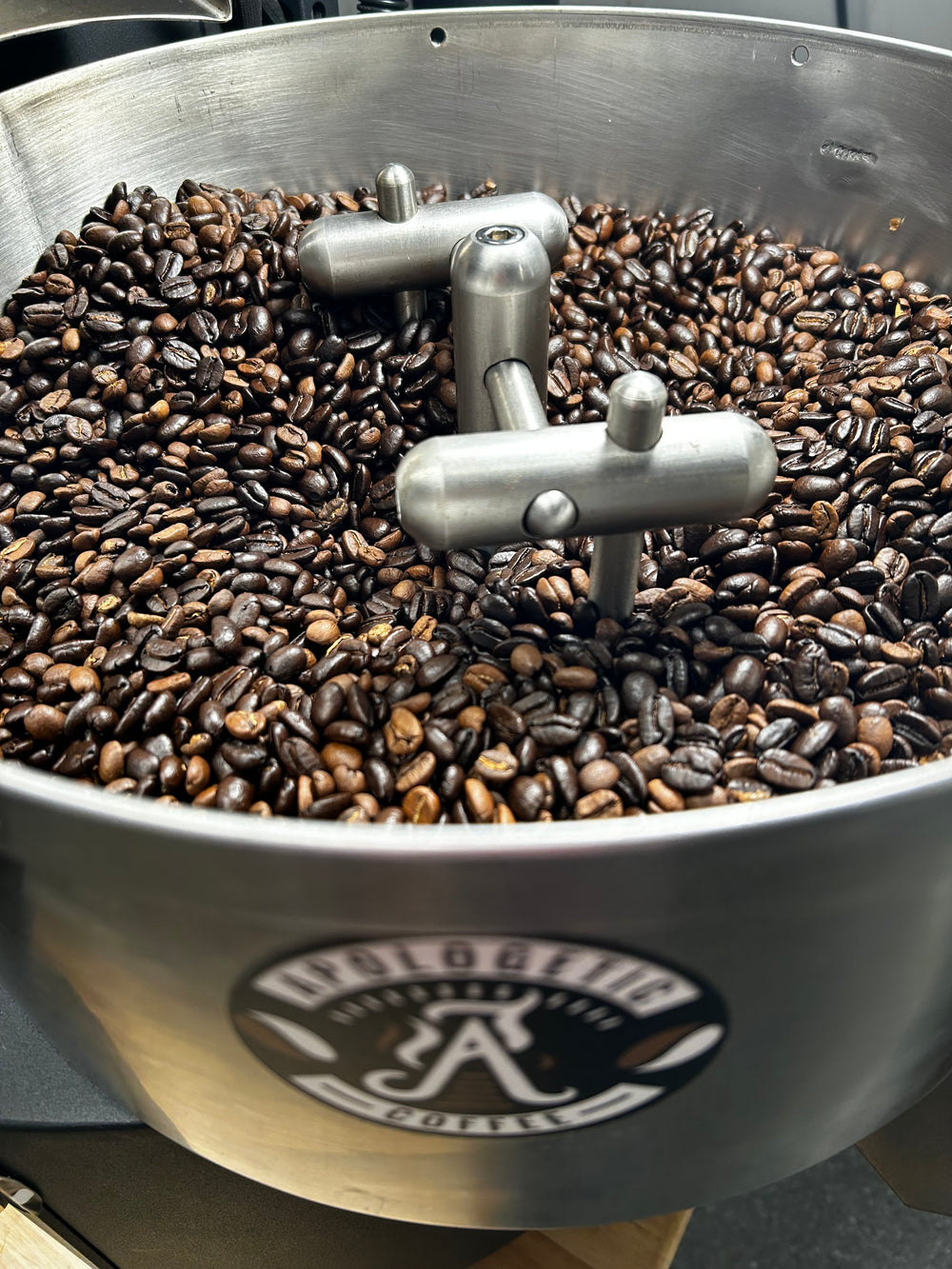 Kiss and Make Up (Black and Tan Roast)